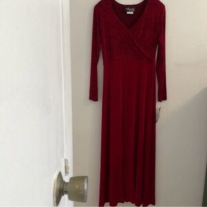 Marallis Collection vintageChic Long Sleeve Red evening gown